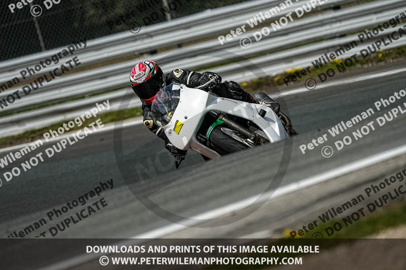 anglesey;brands hatch;cadwell park;croft;donington park;enduro digital images;event digital images;eventdigitalimages;mallory;no limits;oulton park;peter wileman photography;racing digital images;silverstone;snetterton;trackday digital images;trackday photos;vmcc banbury run;welsh 2 day enduro